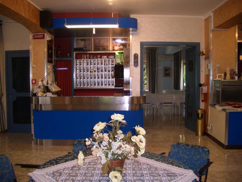 King Hotel Fiuggi Exterior photo